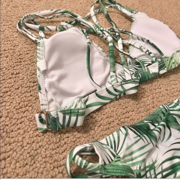 Green and White Leaf Print Strappy Bikini - Picture 3 of 4